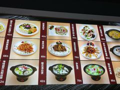 -东方之猪四更烤乳猪(金垦总店)