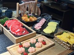 -湊湊火锅·茶憩(上海合生汇店)