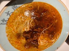 辣肉面-沈大成(南京东路店)