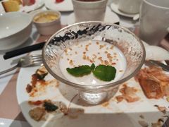 -晶丽香榭自助餐(南京大饭店)