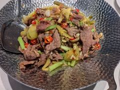 -绿草地·湘菜(悦方ID mall店)