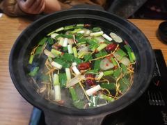 -陆记牛庄·碳锅龙虾烧烤(爱上花园店)