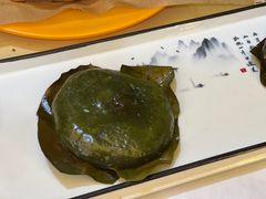 -刘姐啤酒鱼民族演艺餐厅(西街总店)