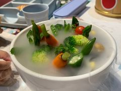 -水桶王国主题餐厅·聚会·生日派对·亲子活动·家庭套餐(亚龙湾希尔顿店)