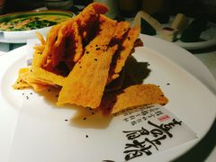 咸蛋黄锅巴-姜君·千岛湖鱼头馆(浦东大道店)