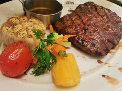 -马克西姆俄罗斯餐厅(通亚街店)