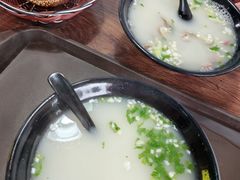 -万红路羊汤烧饼店(将台路店)