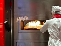 -城市大道红炉披萨烘焙坊