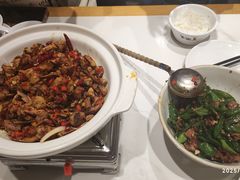 -饭橘汉江码头·乡野土菜馆(静安路店)