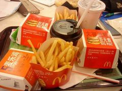 -麦当劳(中山大道中店)