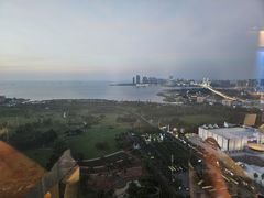 -黄金海景大酒店-旋转餐厅