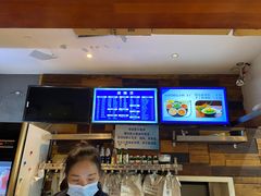 -万记麻辣烫国展总店