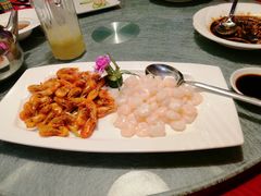 -新镇江酒家(南京西路店)