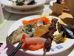 -四海一家自助餐(益田假日广场店)