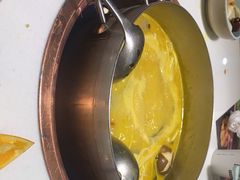 -洪氏嗨捞·猪肚鸡火锅(阳光天地店)