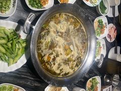 -老船舫·现做活鲜鱼馆(东郊记忆店)