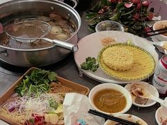 -官塘陈记鱼生·潮汕砂锅粥·牛肉火锅(潮枫路总店)