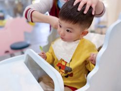 -马克叔叔儿童理发形象设计