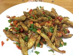 姐妹大排档-姐妹食尚朴宿