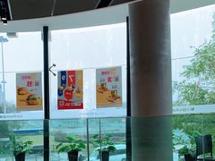 -麦当劳(展览路店)