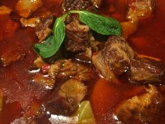 -云海肴·汽锅鸡·云南菜(天山百盛优客店)