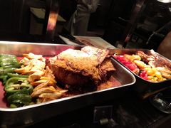 -圣丰索菲特·2 On 988 Café 自助餐厅