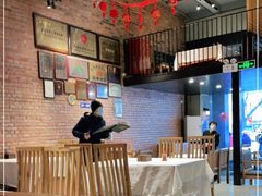 大堂-鄱阳湖·江西小炒·瓦罐煨汤(五道口店)