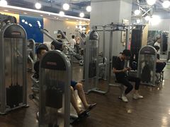 -一兆韦德健身(浦东万达会所)