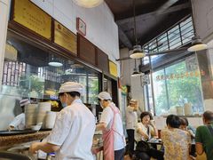 -伍湛记 · 广州老字号(龙津中路店)