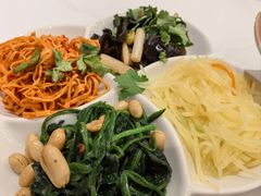 -东方饺子王(新奥购物中心店)