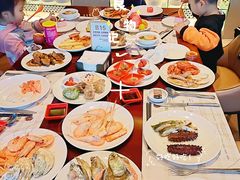 -荣誉国际酒店-云顶旋转餐厅