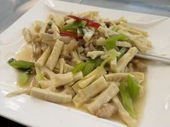 -杨记新泉美食