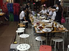 -龙巢盱眙龙虾·鸡煲·烧烤宵夜(坪洲店)