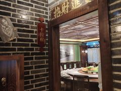 -东口码头·烧鸽子·鱼头泡饼·地方菜(金鹰悦城店)