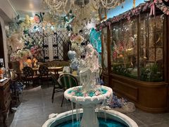 -秘密旅行Bonjour(黑金冠 江南西店)