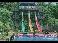 -泸州欢乐派海滩公园