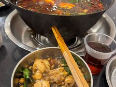 -鸿顺老铁锅美蛙鱼府(解放碑店)