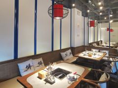 -尚尚仙·酸汤猪手·猪肚鸡火锅(华联万柳购物中心店)