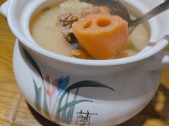 -黄泥岗·地道湖北菜(奥特莱斯店)