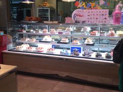 -巴黎贝甜(大宁国际商业广场店)
