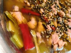 -有红鸡毛店·川菜(建设路店)