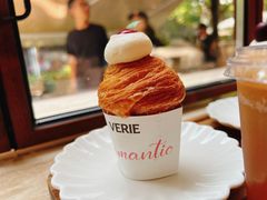 -VERIE BAKEHOUSE