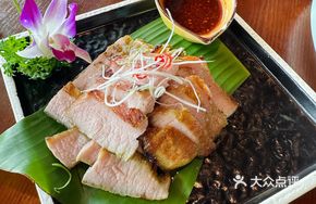 Garlic Pork Neck Meat