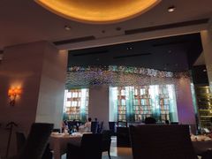 -AZUR聚(香格里拉饭店)