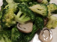 草菇西兰花-烤肉宛饭庄(北新桥店)