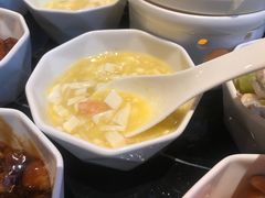 蟹黄豆腐-越宴(西施山路店)