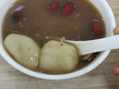 黑芝麻豆沙双拼-罗子龙罗家桂花汤圆(曹都巷店)