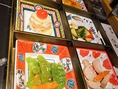 -山川小町·极番烧肉(新地假日广场店)