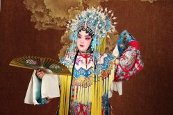 -华韵京剧摄影(洋桥角门东店)