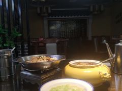-何氏排骨(左家塘店)